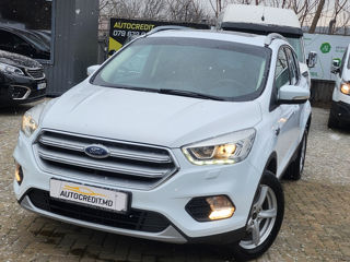 Ford Kuga foto 17