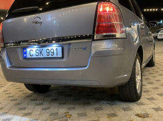 Opel Zafira foto 3