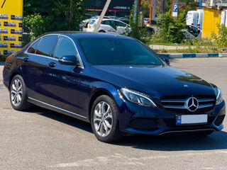 Mercedes C-Class foto 6