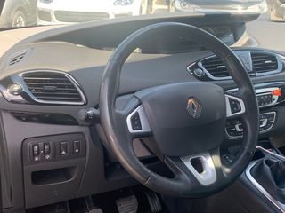 Renault Scenic foto 7