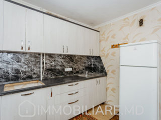 Apartament cu 2 camere, 55 m², Botanica, Chișinău foto 9