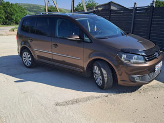 Volkswagen Touran фото 4