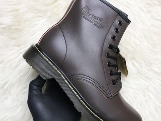 Dr. Martens 1460 Brown Unisex foto 1