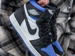 Nike Air Jordan 1 Retro High Blue "White Royal"