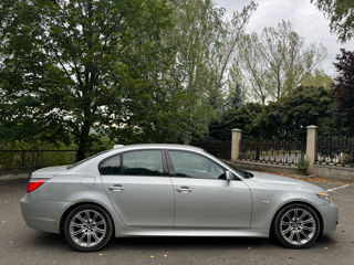 BMW 5 Series foto 13