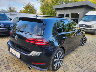 Volkswagen Golf foto 9