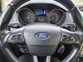 Ford Focus foto 10