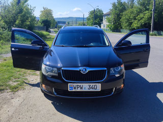 Skoda Superb foto 4