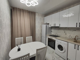 Apartament cu 2 camere, 75 m², Poșta Veche, Chișinău foto 6