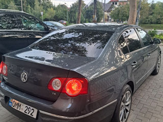 Volkswagen Passat foto 4