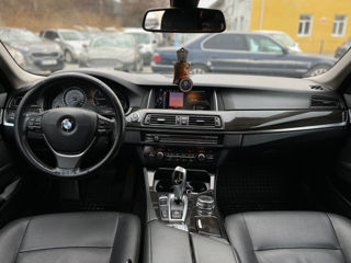 BMW 5 Series foto 11