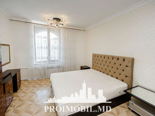 Apartament cu 2 camere, 90 m², Centru, Chișinău foto 11