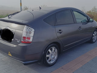 Toyota Prius foto 3