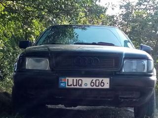 Audi 80