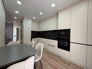 2-комн. кв., 70 м², 2/9 эт.