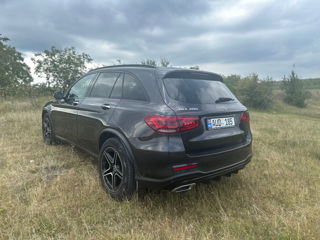 Mercedes GLC foto 4