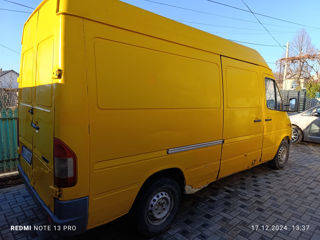 Mercedes Sprinter 208 CDI foto 4