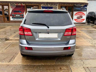 Dodge Journey foto 3