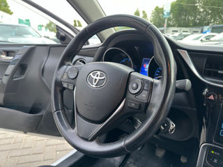 Toyota Auris foto 11