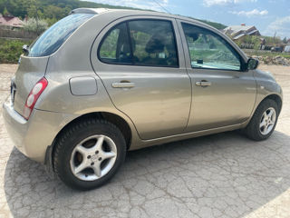 Nissan Micra фото 0