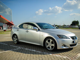 Lexus IS Series foto 3