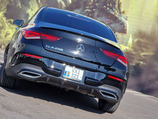 Mercedes CLA foto 2