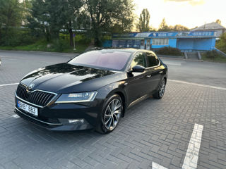 Skoda Superb foto 10