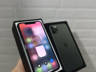 iPhone 11 Pro Max Midnight Green foto 3