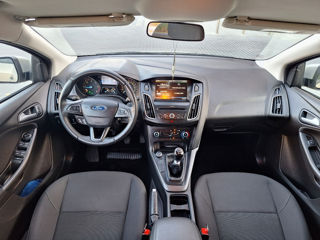 Ford Focus foto 9