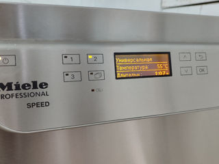 Профессиональная посудомоечная машина Miele фото 2