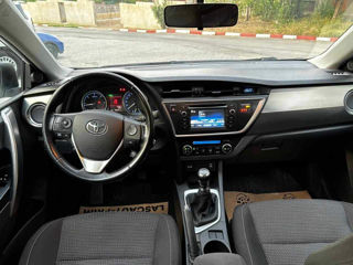 Toyota Auris foto 10