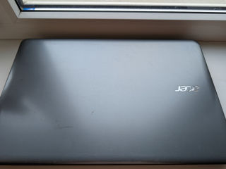 Acer Aspire E1-530G foto 4