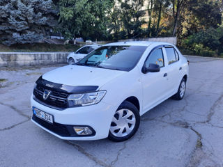 Dacia Logan foto 1