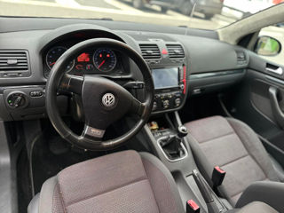 Volkswagen Golf foto 6