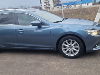 Mazda 6 foto 2