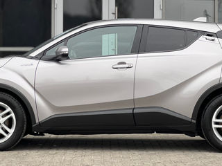 Toyota C-HR foto 5