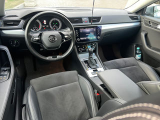 Skoda Superb foto 9