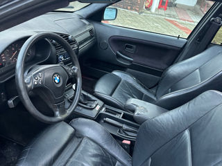 BMW 3 Series foto 5