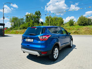 Ford Escape foto 4