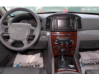 Jeep Grand Cherokee foto 4