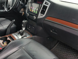 Mitsubishi Pajero foto 7