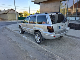 Jeep Grand Cherokee foto 4