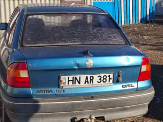 Opel Astra foto 5