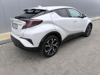 Toyota C-HR foto 6