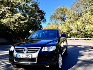 Volkswagen Touareg foto 2