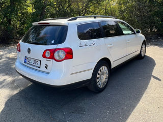 Volkswagen Passat foto 2