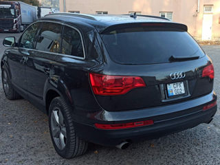 Audi Q7 foto 7