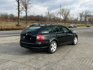 Skoda Octavia foto 4