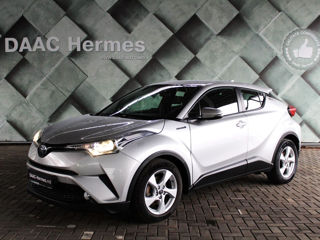 Toyota C-HR foto 1