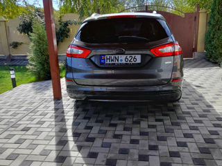 Ford Mondeo foto 6